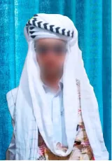 Photo envoyée par Obeyd lors de son mariage, dans les vêtements traditionnels baloutches