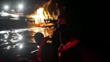 Durante un'operazione di salvataggio in mare. 