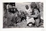 Camp de Sir-i-Pul (Iran actuel), enfants affamés