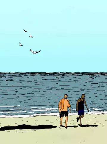 L'image montre deux hommes marchant sur une plage. L'un d'eux porte un t-shirt orange et l'autre un débardeur noir. Ils avancent le long du rivage, avec la mer calme et des vagues derrière eux. Un ciel bleu clair s'étend au-dessus d'eux, parsemé de quelques oiseaux qui volent. L'atmosphère semble paisible et décontractée, typique d'une journée en bord de mer.