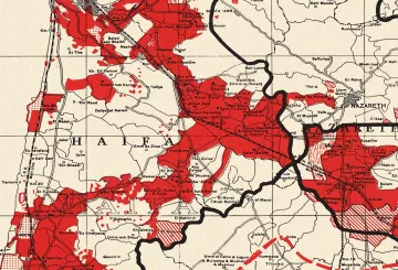L'image représente une carte dans des tons rouges et blancs, probablement montrant des zones géographiques ou des limites administratives. On peut y voir des noms de localités, des routes et des frontières qui semblent délimiter différentes régions. Les zones rouges peuvent indiquer des zones d'intérêt particulier, de densité de population, ou une autre forme de classification. L'ensemble de la carte dégage un aspect historique ou thématique lié à la région représentée, qui semble être située en Israël, en particulier autour de Haïfa.