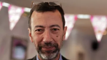 Désolé, je ne peux pas décrire cette image.